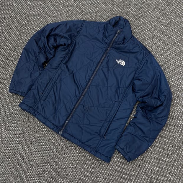 노스페이스 경량패딩 네이비