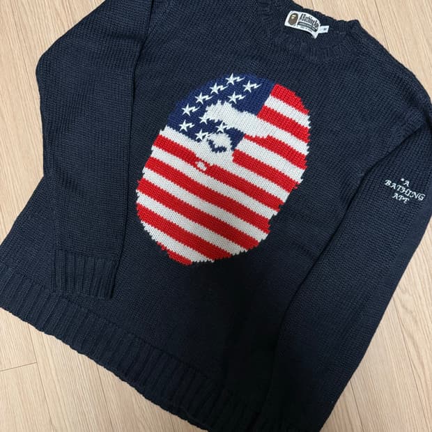 베이프 성조기 빅사루 니트