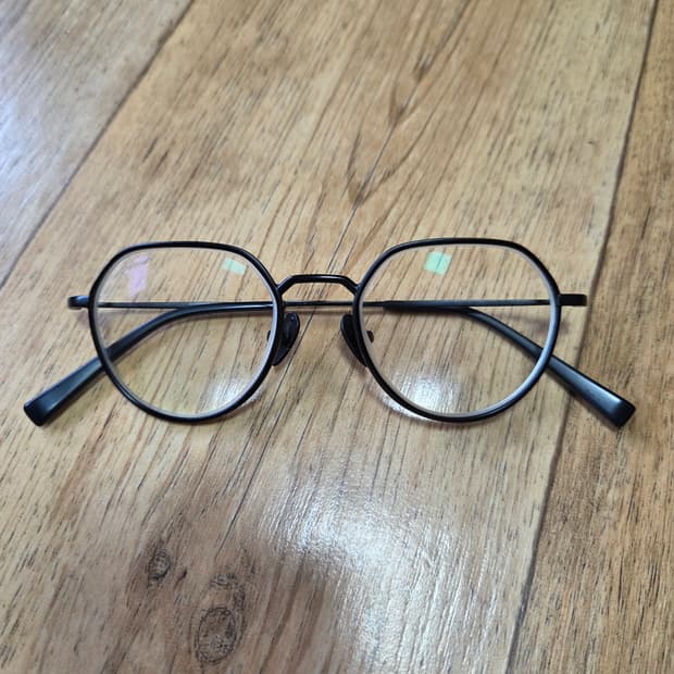 윤서울 YUN seoul 안경