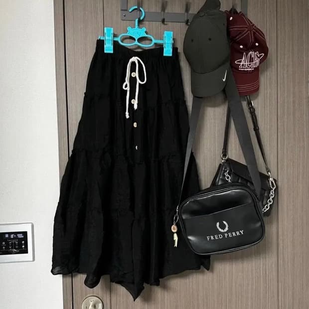 모리걸 블랙 캉캉 롱스커트 검정 에이블리 교신 모리 코디 빈티지