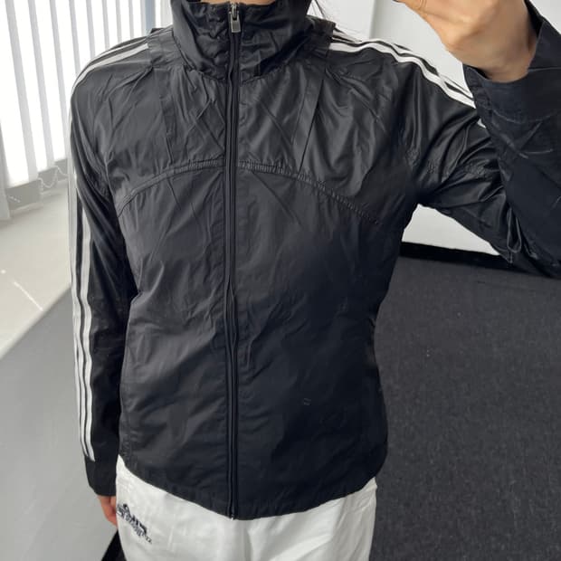 아디다스 유틸리티 바람막이 러닝 윈드브레이커