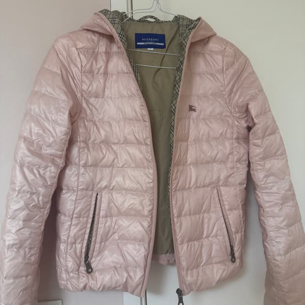 stc 진리 오월 빈티지 버버리 블루라벨 핑크 경량패딩