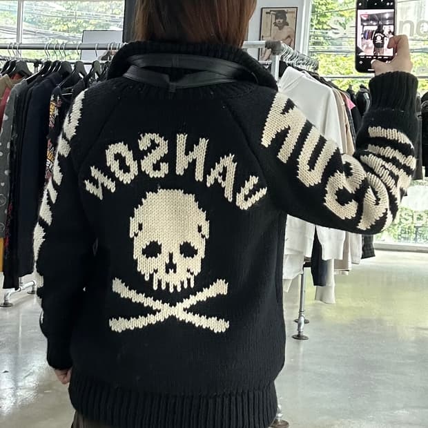 벤슨 스컬 빅로고 넥버클 코위찬 