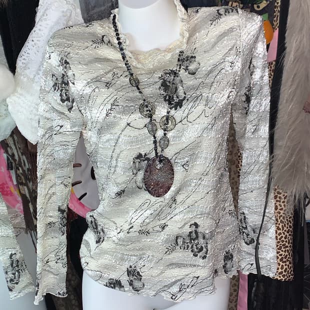 오리엔탈 셔링 플라워 블라우스