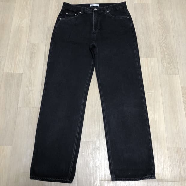 (32) 브랜디드 51055 콘밀 레귤러 스트레이트 진스 흑청 데님