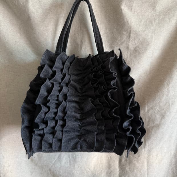 Ray BEAMS frill tote bag