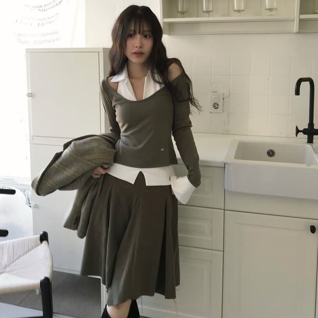 클라우드이모션 바나 레이어탑+스커트 셋업 코디세트