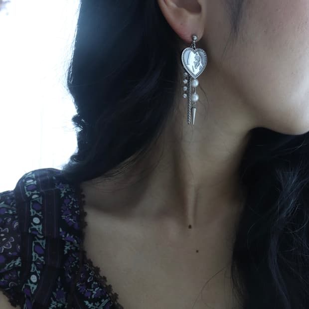 [Hysteric Glamour] Pearl Stud Earrings