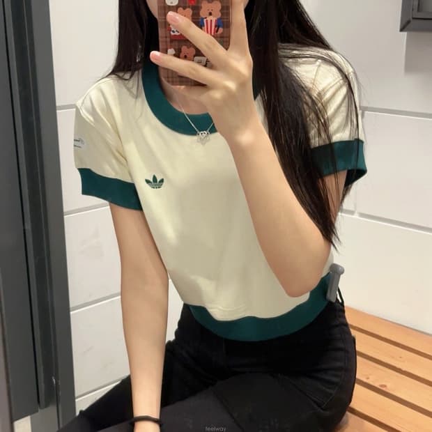 아디다스 x no title 크롭셔츠 xs