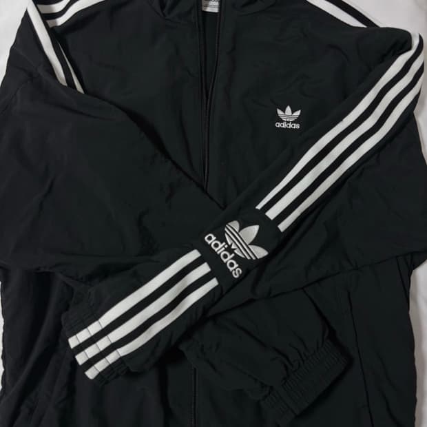 아디다스 락업 트랙탑 W 블랙 - L