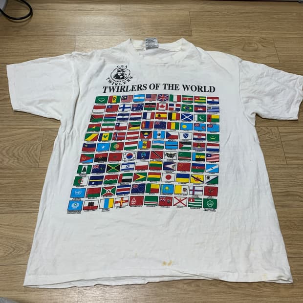 90's 싱글스티치 만국기 티셔츠