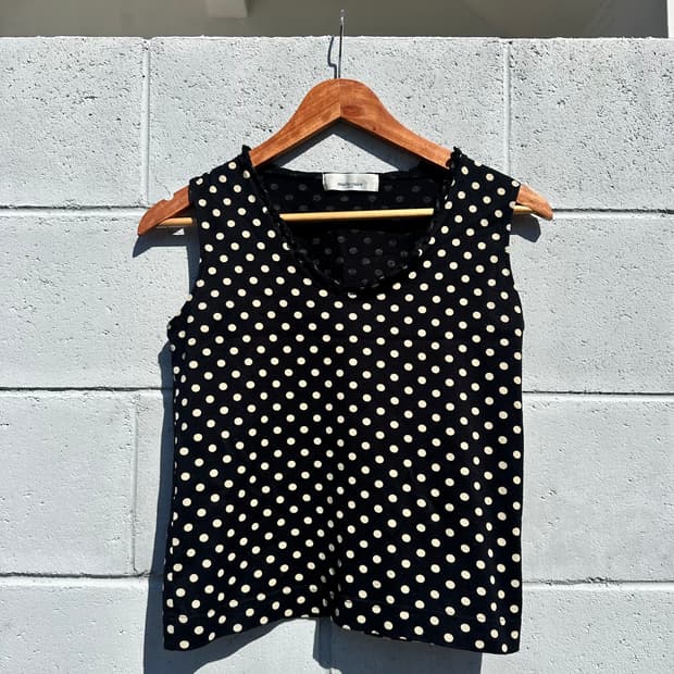 마리끌레르 도트 패턴 슬리브리스