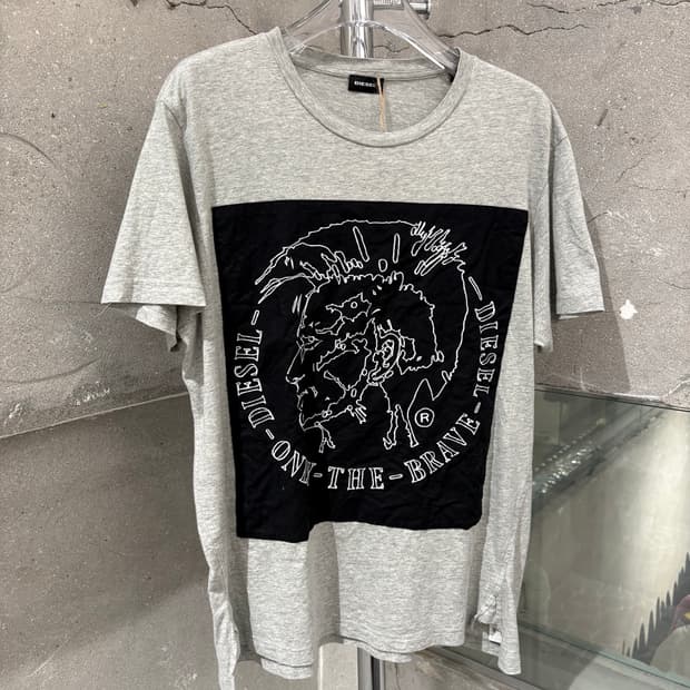 디젤 프린팅 티셔츠