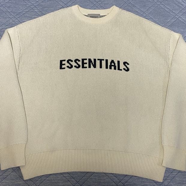 피오갓 에센셜 니트 버터크림 20SS