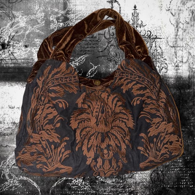 Oriental velvet shoulder bag