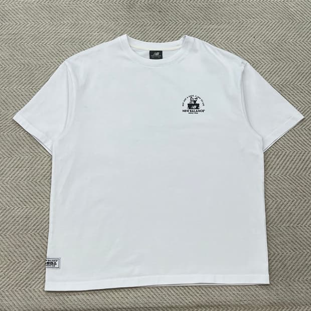뉴발란스 프렌즈 슈박스 반팔티 r3583