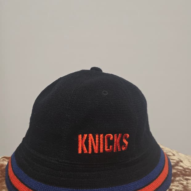 나이키 뉴욕 닉스 KNICKS 벙거지 모자