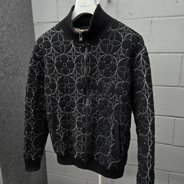 백화점판 / 루이비통 LV 모노그램 플라워 집업 블루종 L