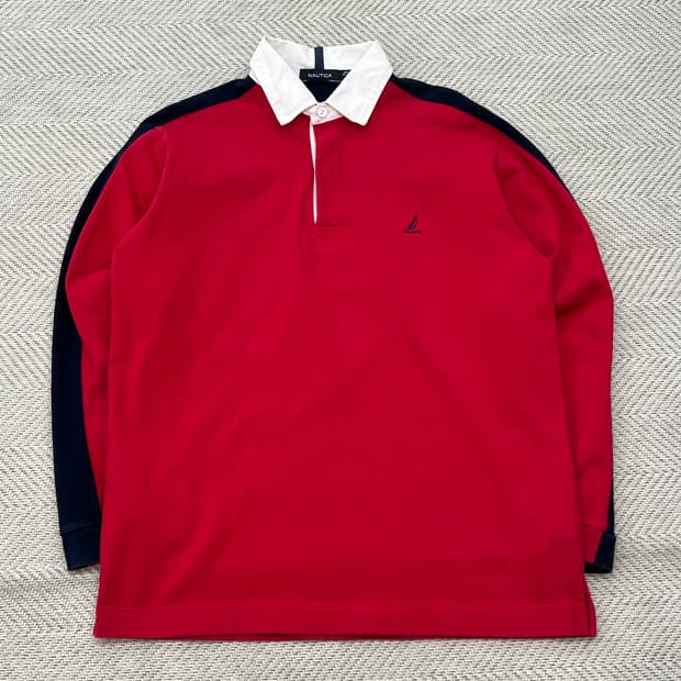 노티카 배색 럭비티 r2951