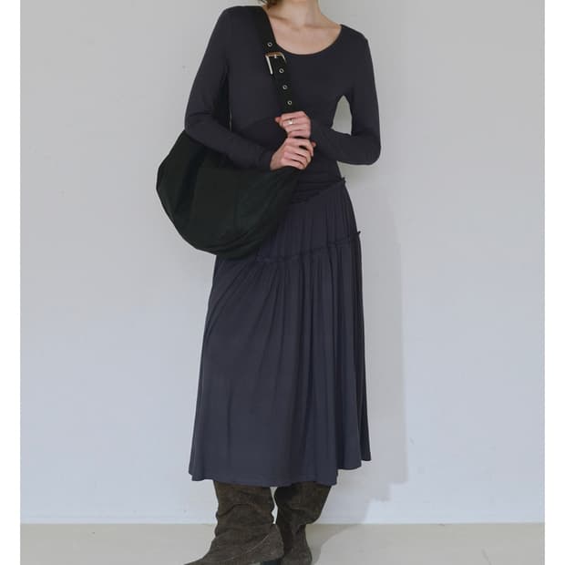 밀로우먼 셔링 드레스 차콜 S