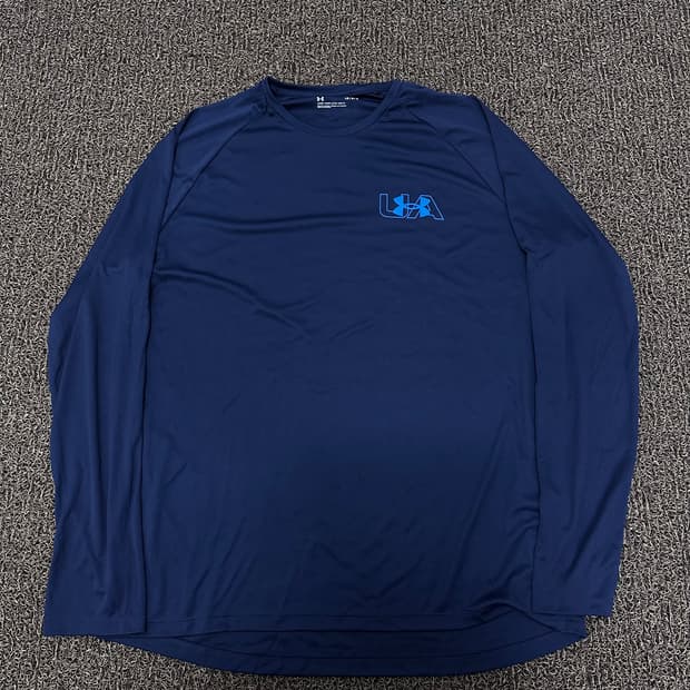 언더아머 기능성 긴팔티셔츠 네이비 L