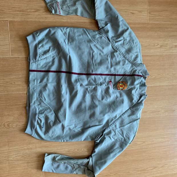 나이키 맨체스터 웜업 라지