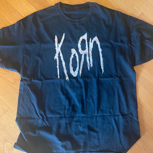 10s Korn band tee