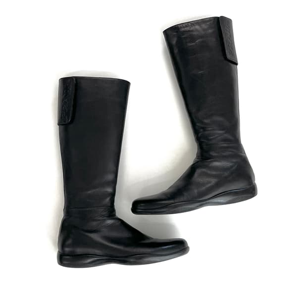 프라다 스포츠 레더 모터 부츠