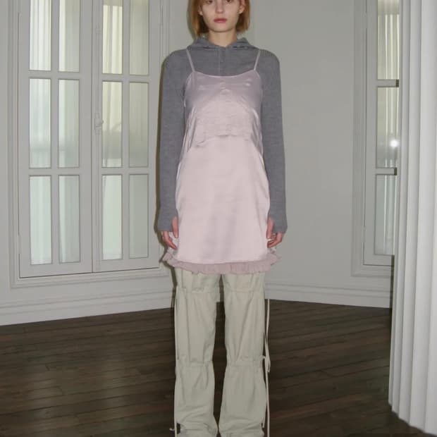 시눈 프릴 레이어드 미니드레스