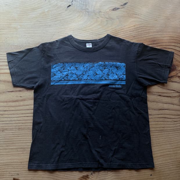 (Pearl Diver) 빈티지 그래픽 티셔츠