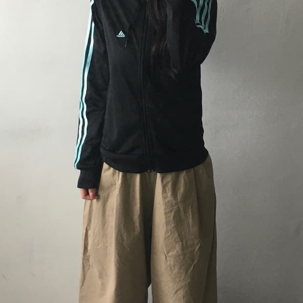 아디다스 사이드라인 기능성 후드집업