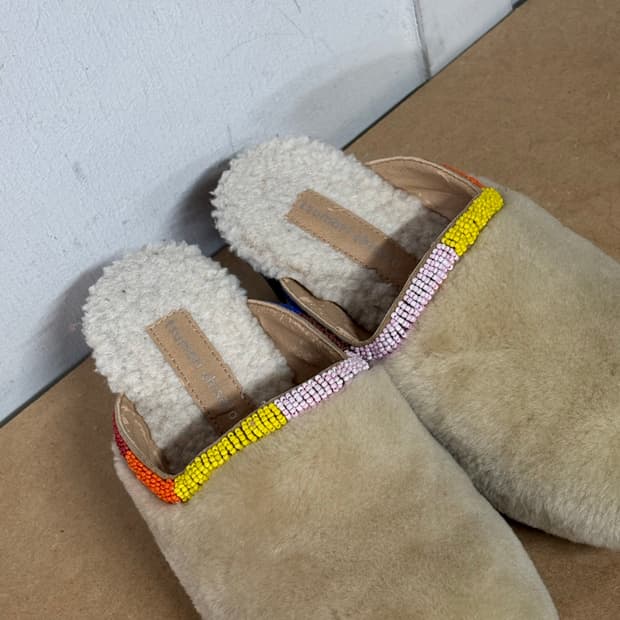 츠모리 치사토 빈티지 에스닉 비즈 퍼 우드 클로그 뮬