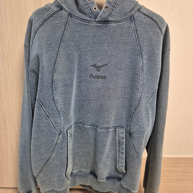 일꼬르소 미즈노 후드풀오버