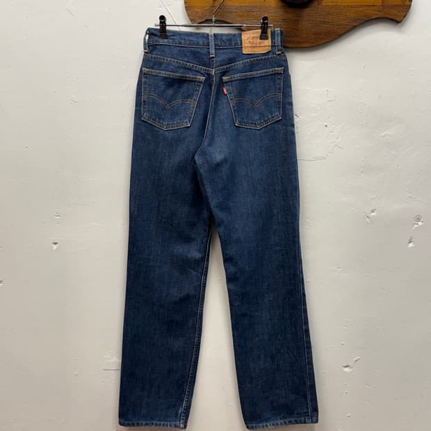90s Japan Levi's W515 Slim Straight Deni