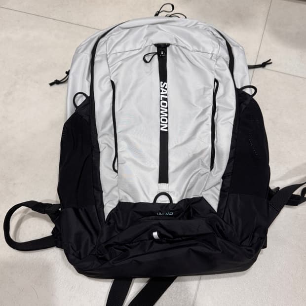 살로몬 울티모 20L 백팩