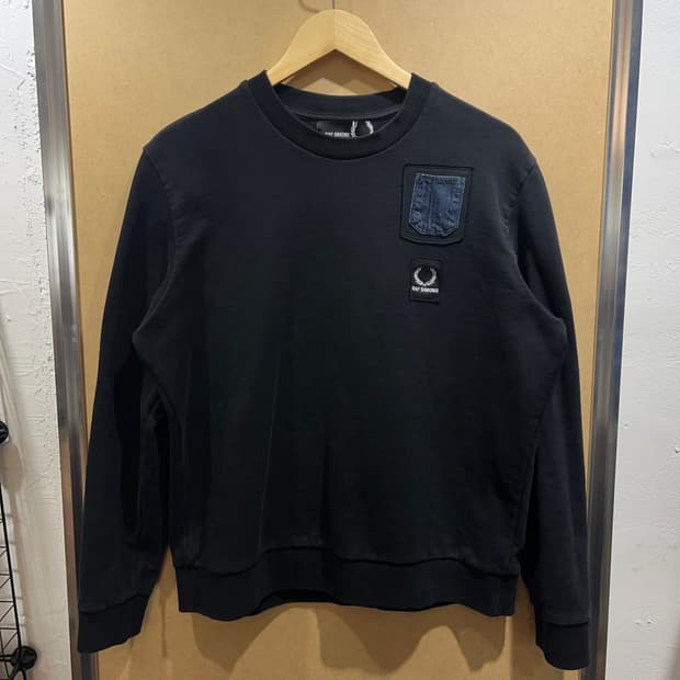 라프시몬스 x 프레디 페리 스웻셔츠