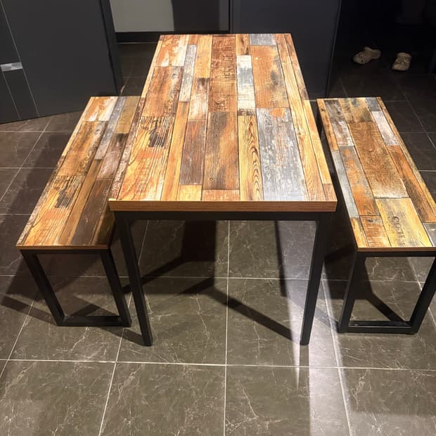 [중고] 테이블 + 2인용의자 2개