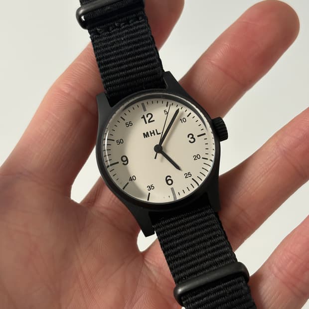 MHL. 밀리터리 블랙 필드 쿼츠