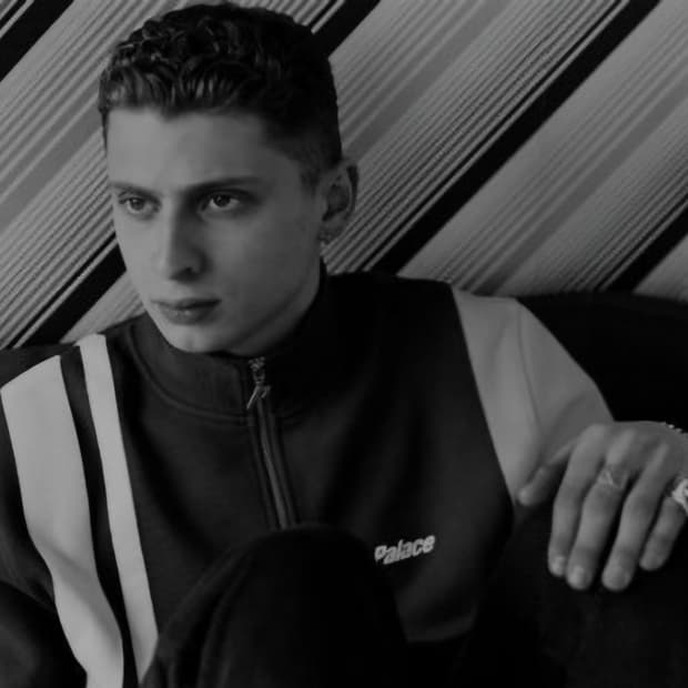 Palace 트랙탑 블랙