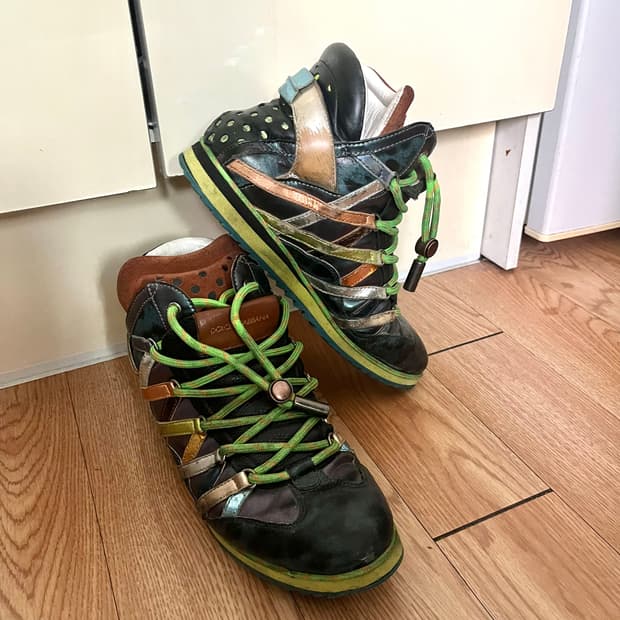 돌체앤가바나(Dolce & Gabbana) 멀 티컬러 메탈릭 하이탑 스니