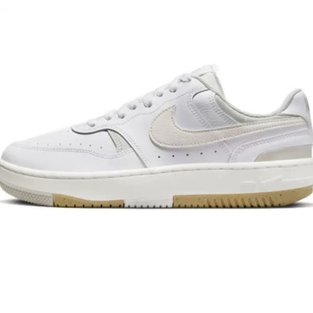 나이키 감마포스 화이트 275