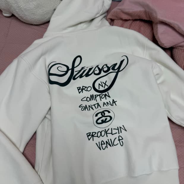 스투시 월드투어 후드티 미디움