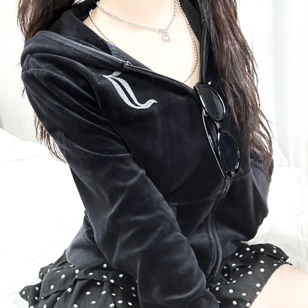 쥬시꾸뛰르 실버로고 벨벳 블랙 후드집업