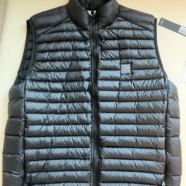 XL 스톤아일랜드 룸우븐 패딩조끼 다크네이비