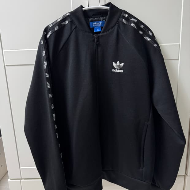 아디다스 슈퍼스타 블랙 져지