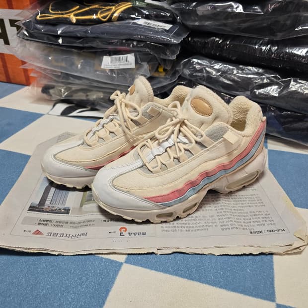 [w250] 나이키 에어맥스95 크림슨 틴트