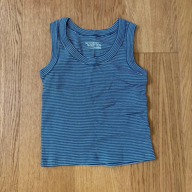 낫띵리튼 나시티셔츠 