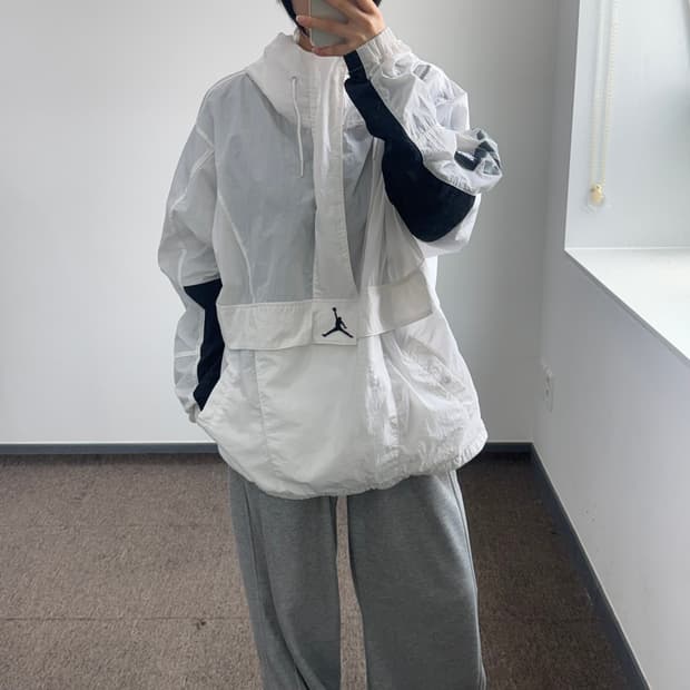 Nike 나이키 조던 아노락 화이트 바람막이