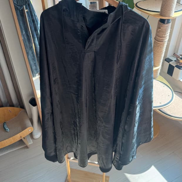 Rains poncho m size