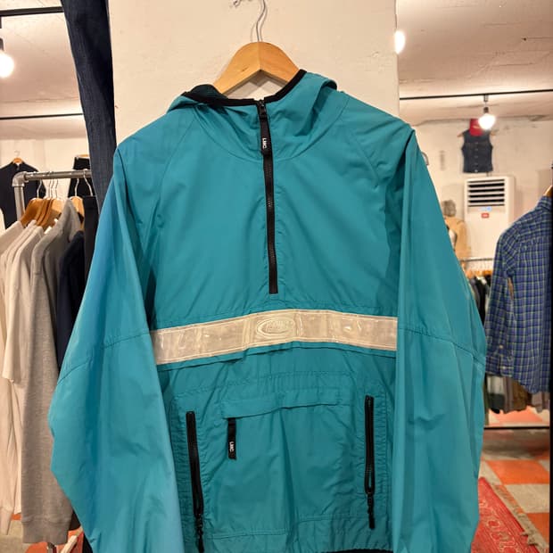 LMC 아노락바람막이